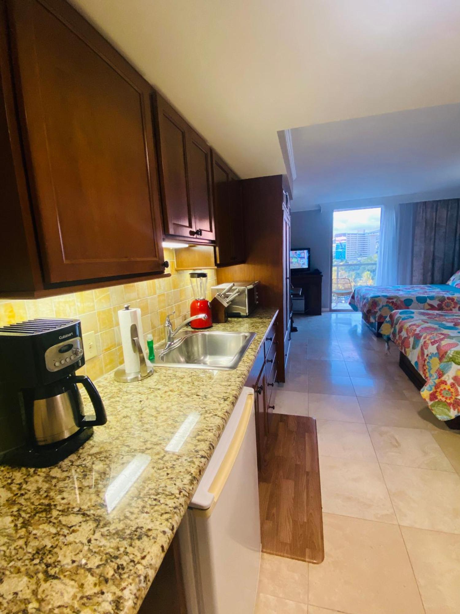 Cozy Studio With Free Parking In Waikiki Honolulu Buitenkant foto